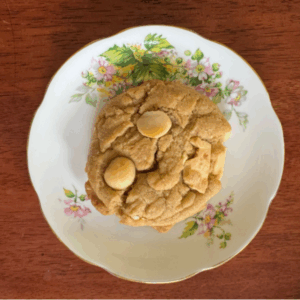 White Chocolate Macadamia Cookie