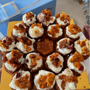 Ramadan Honeybee Tea Cake